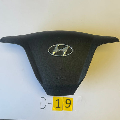 Hyundai Santa Fe 2013 2014 2015 2016 2017 2018 Wheel Airbag Driver Air Bag OEM 569004Z000NBC