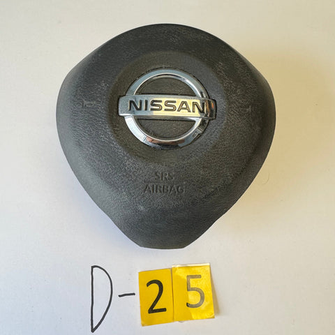 Nissan kicks 2018 2019 2020 2021 Driver Airbag OEM Black  985105RL8B